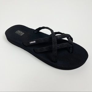 Teva Olowahu 6840 Black Strappy Flip Flops Sz W10